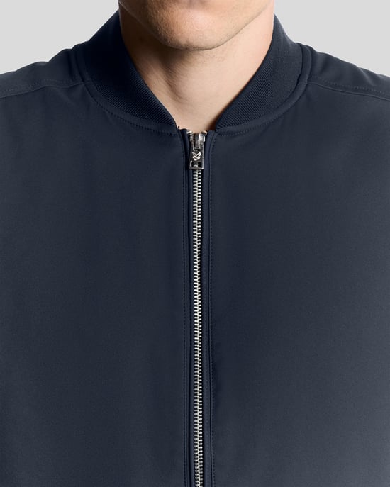 Lyle & Scott Golf Water Resistant Insulated Gilet - Navy - Image 3