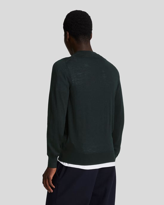 Lyle & Scott Merino Wool Crew Neck Jumper - Black - Image 3
