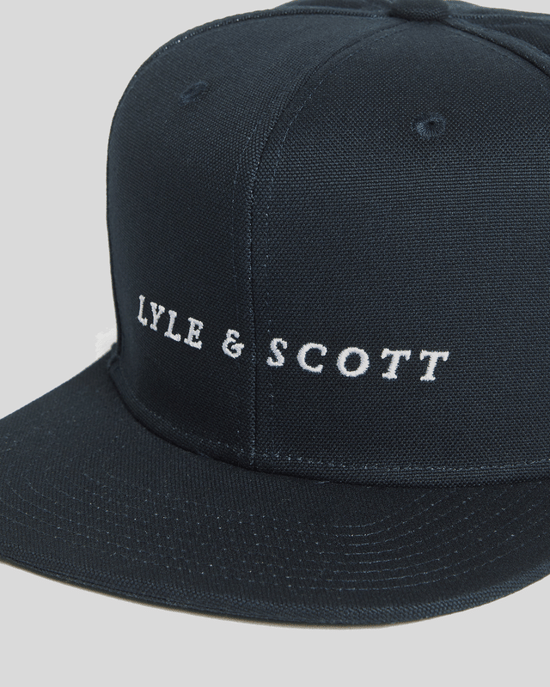 Lyle & Scott Script Logo Baseballpet - Marineblauw - Image 3