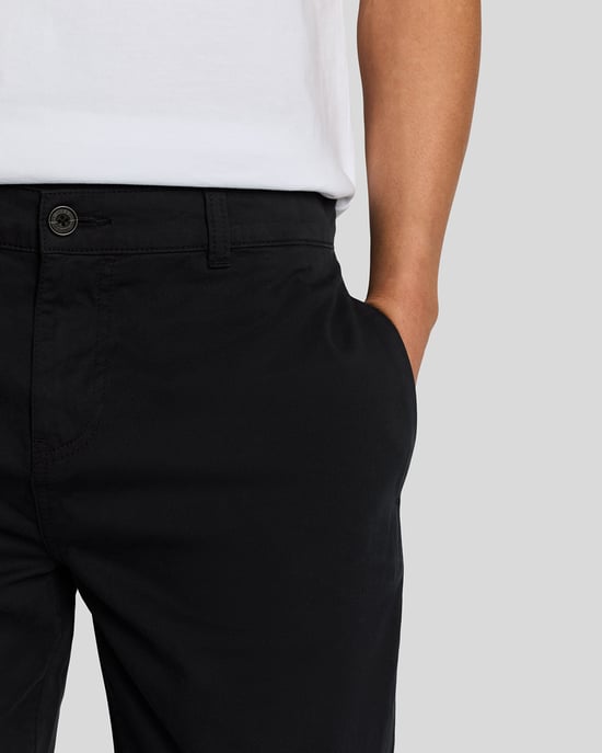 Lyle & Scott Straight Leg Chino - Black - Image 4