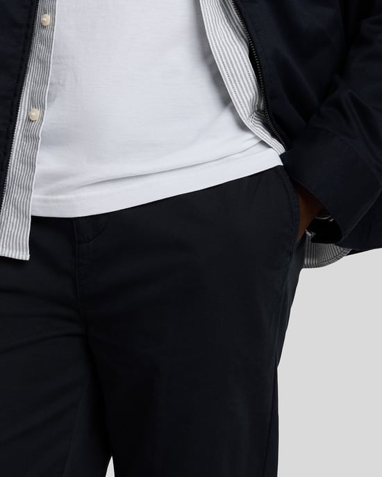 Lyle & Scott Trekkoord Tapered Chino - Zwart - Image 4