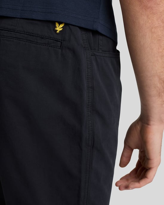 Lyle & Scott Five Pockets Chino - Black - Image 4