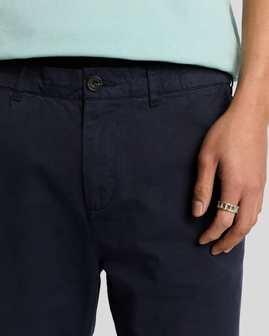 Lyle & Scott Chino Shorts - Marineblauw - Image 4