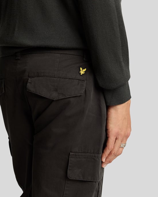Lyle & Scott Cargo Pocket Trouser - Grey - Image 4
