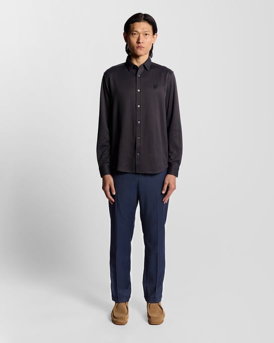 Lyle & Scott Sharkskin geplooide broek - zwart - Image 1