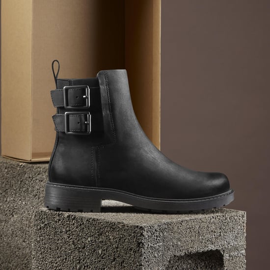 Orinoco2 Bay Black Leather Boots - Image 3