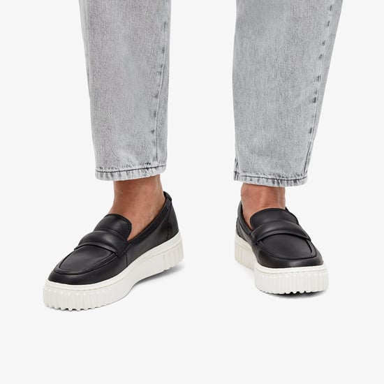 Mayhill Cove Black Leather Shoes - Image 2
