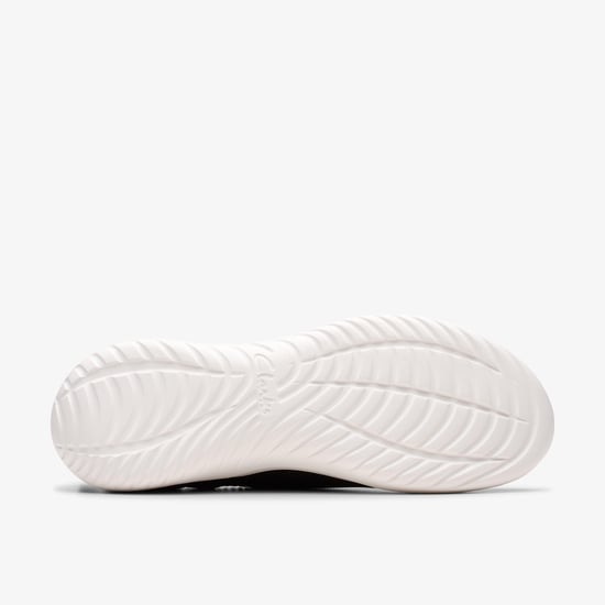 Nova Aster Black Trainers - Image 3