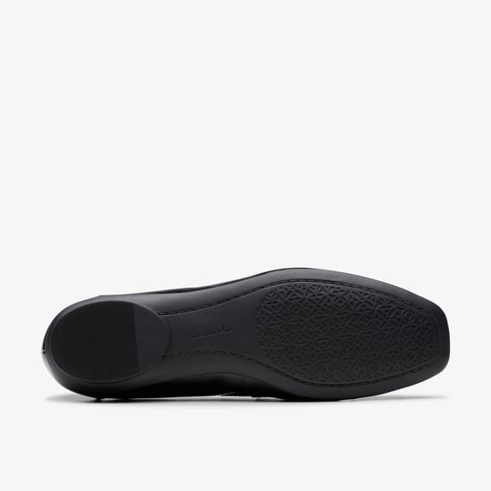 Candra Light Black Patent Shoes - Image 3