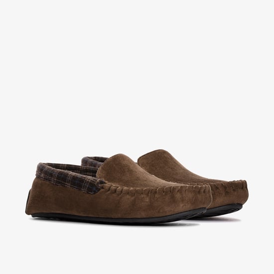 Fireside Mocc Dark Brown Slippers - Image 4
