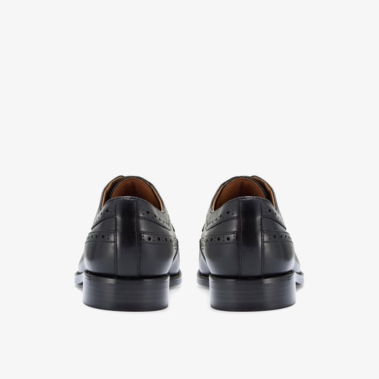 Banstead Tip Black Leather Shoes - Image 5