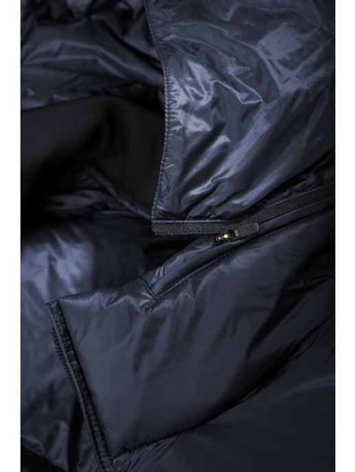 UBR  7063 - Image 2