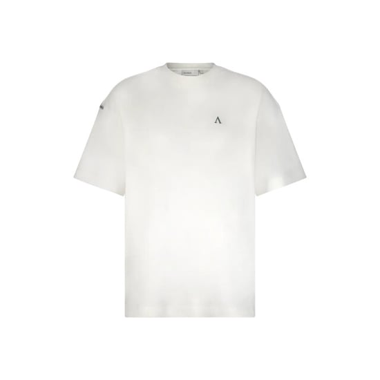 Aeden Morph tee off - Image 3