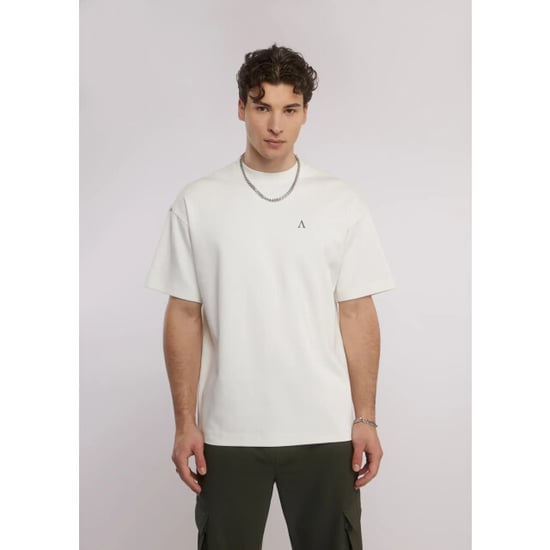 Aeden Morph tee off - Image 5