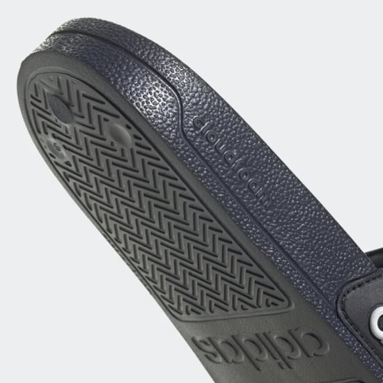 Adidas Badslippers jr+sr - Image 4