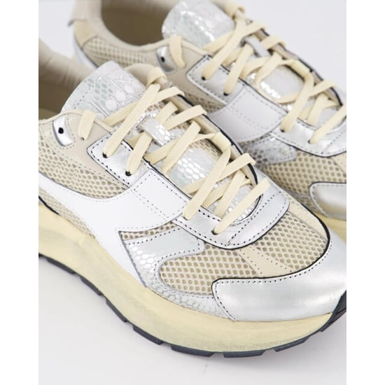 Diadora Dames mercury elite - Image 4