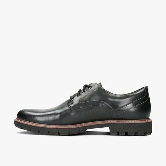 Batcombe Hall Black Leather Shoes - Image 2