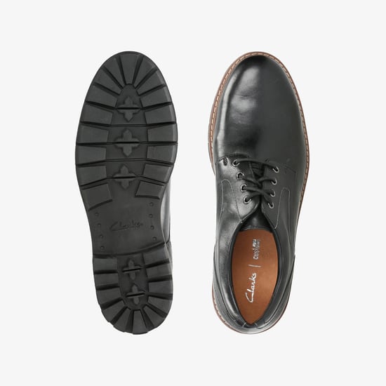 Batcombe Hall Black Leather Shoes - Image 6