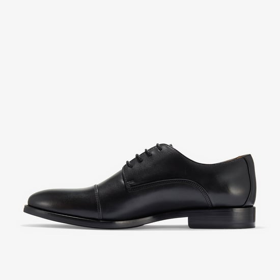 Banstead Cap Black Leather Shoes - Image 2