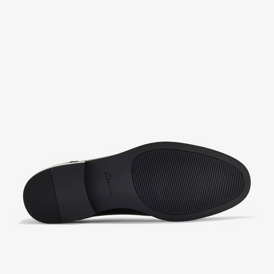 Banstead Cap Black Leather Shoes - Image 3
