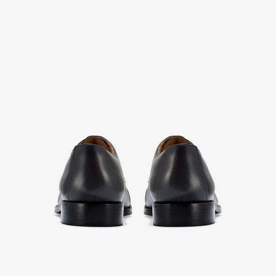 Banstead Cap Black Leather Shoes - Image 5