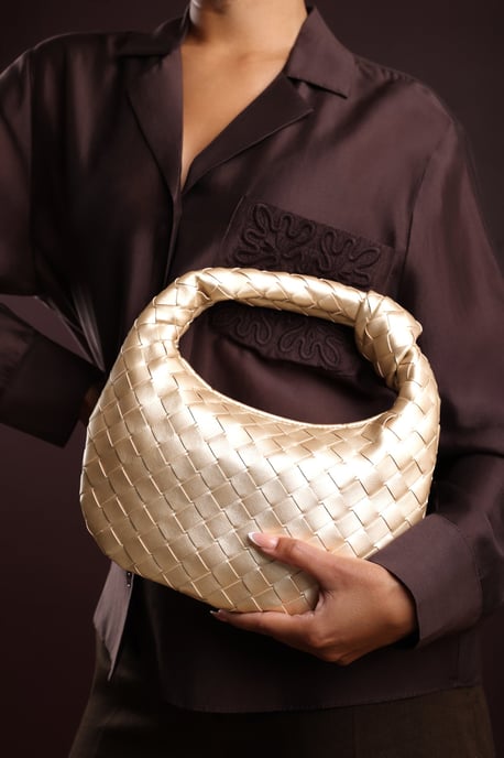 Wheres That From Womens 'Aura' Classic Woven Hobo Bag - Image 6