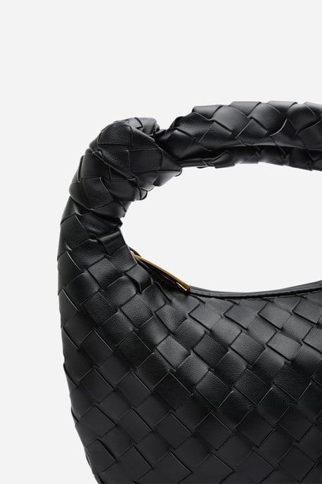 Wheres That From Womens 'Aura' Classic Woven Hobo Bag - Image 4