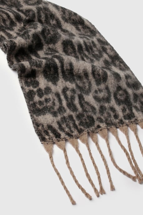 Leopard Tassel Fluffy Scarf - Image 3
