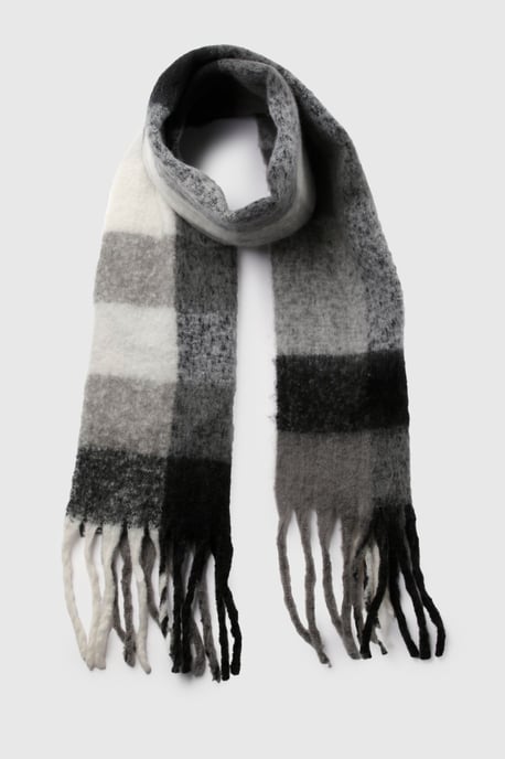 Oversized Check Tassel Fluffy Scarf - Image 2
