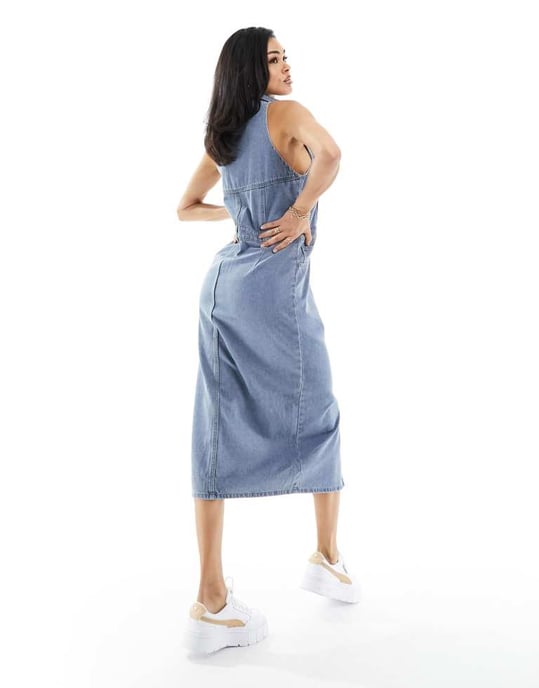 In The Style denim halterneck button through dress in blue - Image 4