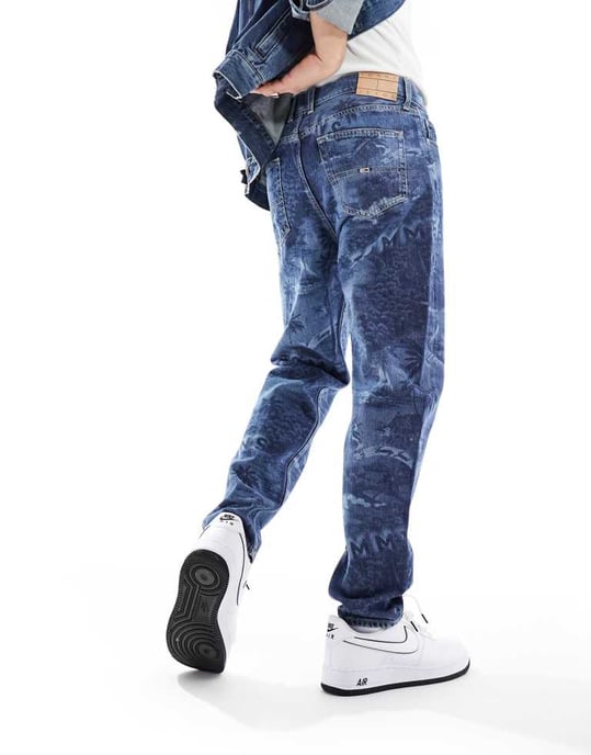 Tommy Jeans – Isaac – Avslappnade jeans i mellantvättad modell - Image 3