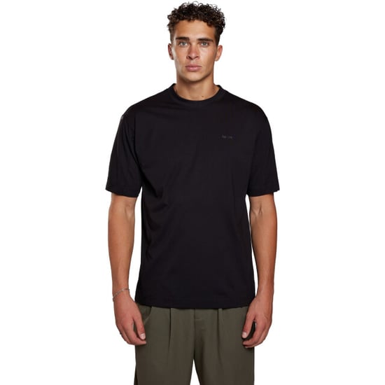 Aeden Foreo tee ( deep black - Image 1