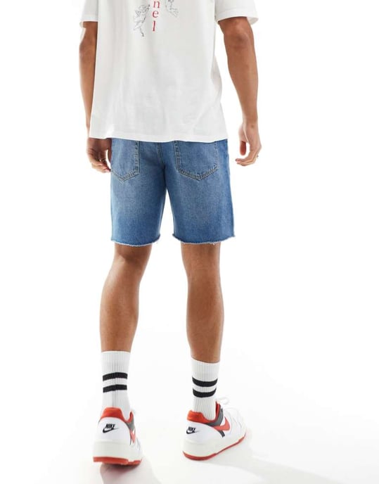 ADPT – Vida, avskurna jeansshorts i mellantvätt - Image 2