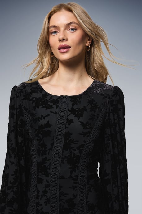 Trim Panelled Boho Maxi Dress - Image 2