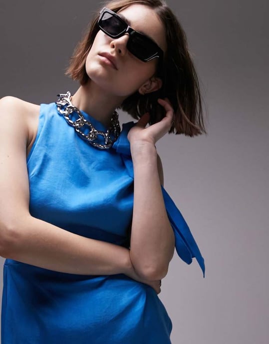 Topshop premium cupro draperad maxiklänning i blått - Image 4