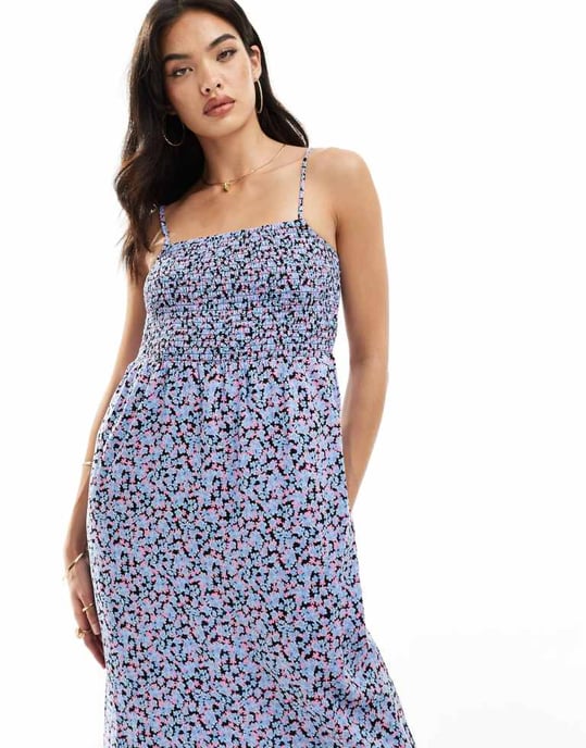 Vero Moda – Blå blommig maxiklänning med smock och byst - Image 2