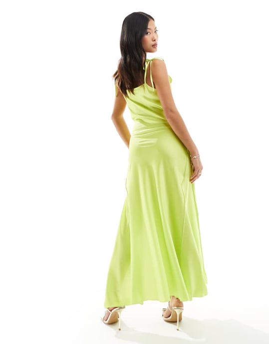Vero Moda Petite – Limefärgad maxiklänning i satin med knytband och sömmar - Image 3