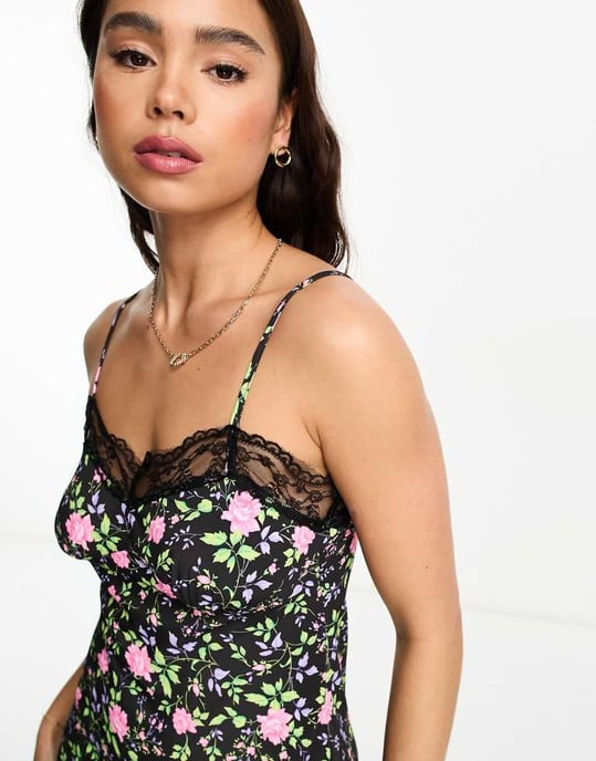 Miss Selfridge – Blommig midiklänning med spetskant - Image 3