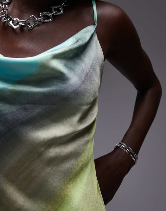 Topshop – Grönt tie dye-mönster i midiklänning med kappa - Image 3
