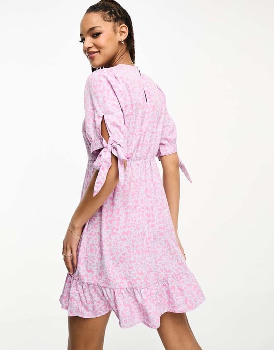 Vero Moda tie sleeve animal print mini dress in pink and lilac - Image 4