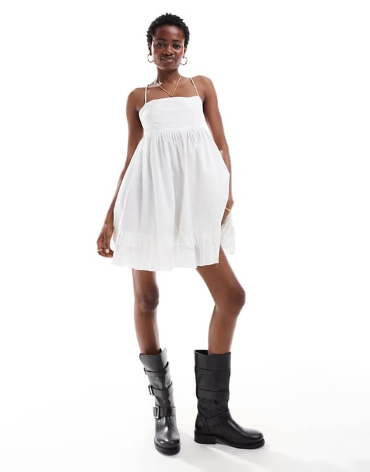 Weekday – Rosella – Miniklänning i off-white med babydollmönster - Image 4