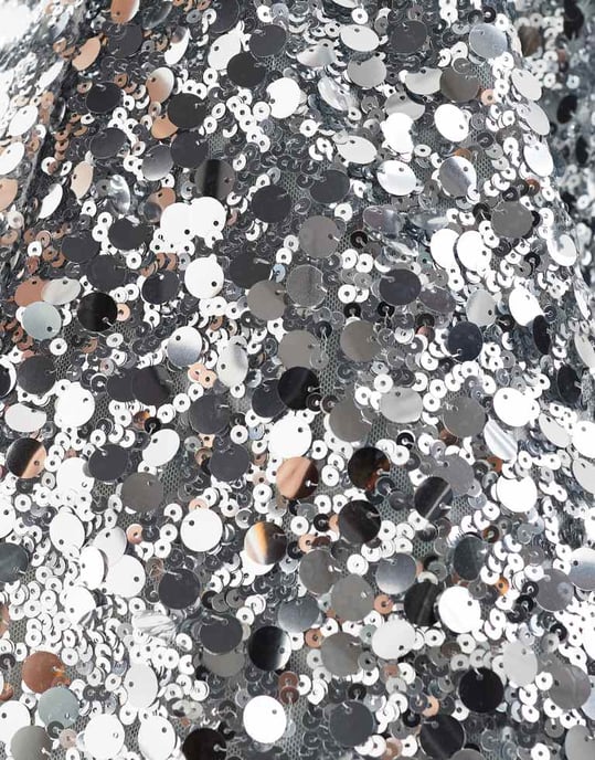 Pieces – Concert – Silverfärgad miniklänning med paljetter och glitter - Image 3