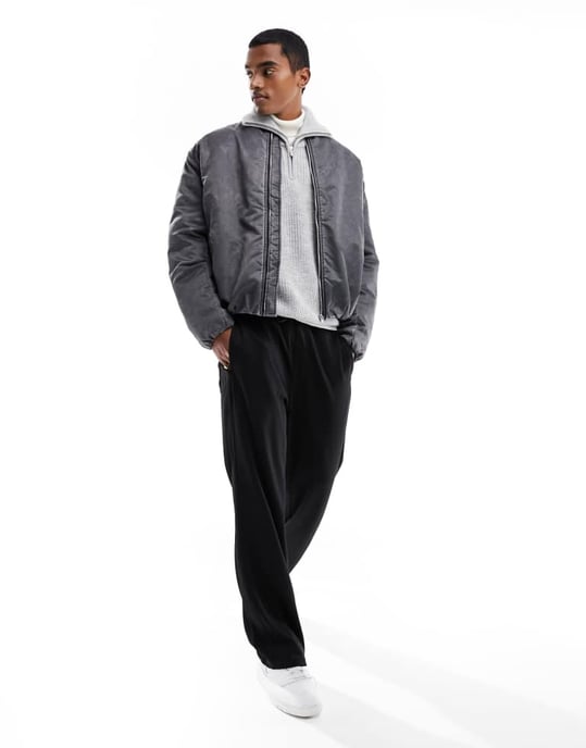 ASOS DESIGN – Svart, oversized bomberjacka med tvätt - Image 2