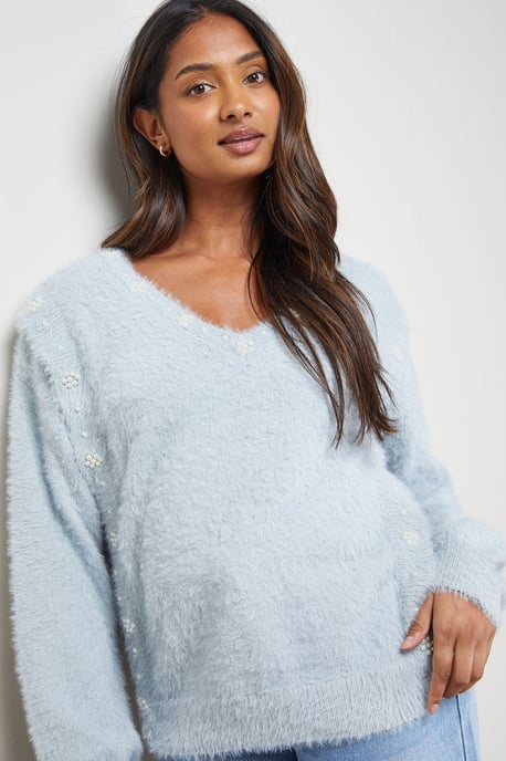 Eyelash Knitted Pearl Embellished V Neck Jumper - Image 4