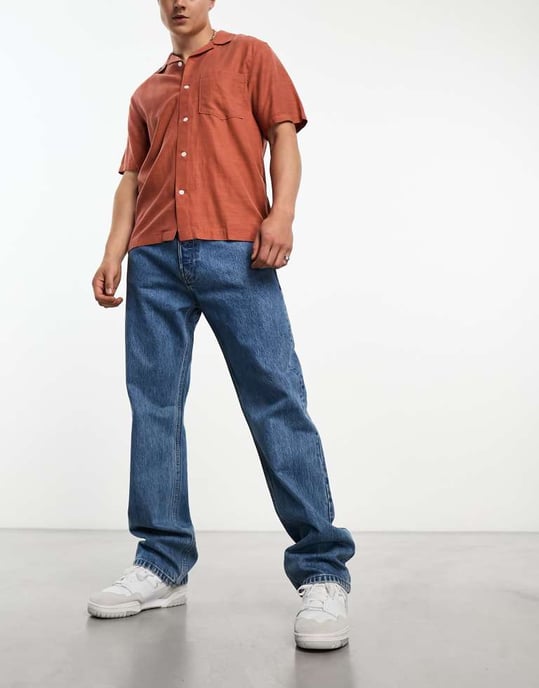 Weekday Space relaxed fit straight leg jeans in 90's blue - Image 4