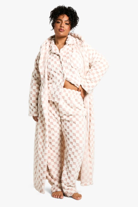 Plus Baby Pink Checkerboard Maxi Fleece Dressing Gown - Image 3