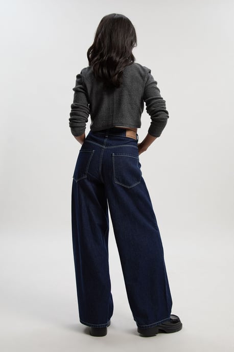 Petite Mid Waist Loose Fit Wide Leg Jean - Image 2