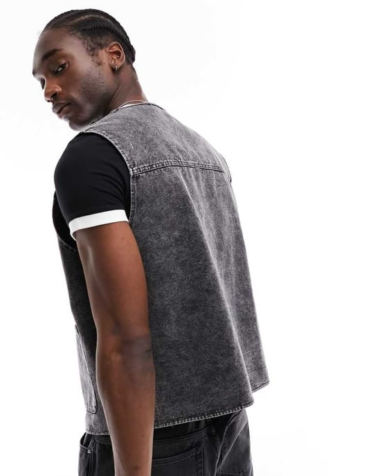 ASOS DESIGN – Svart utility-väst med syratvätt - Image 3