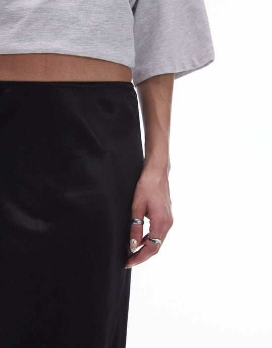 Topshop – Svart maxikjol i satin - Image 4