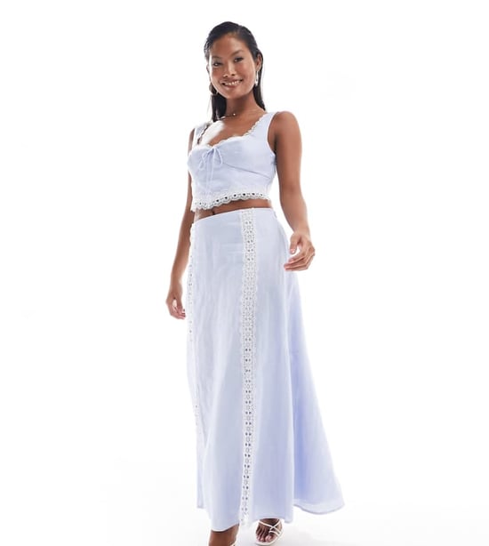 Ever New Petite – Babyblå maxikjol med spetsdetalj, del av set - Image 1